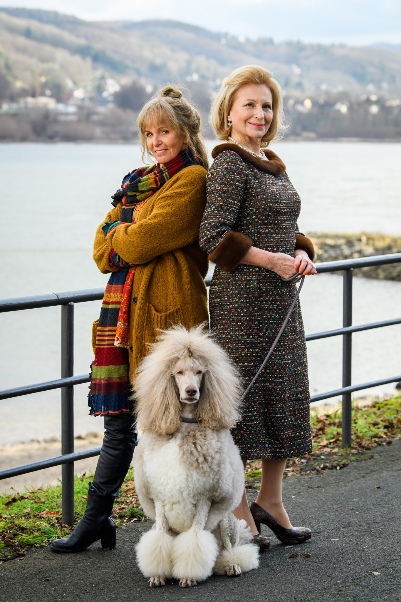 Mona und Marie Cameo Film und Fernsehproduktion Mona und Marie Cameo Film und Fernsehproduktion
